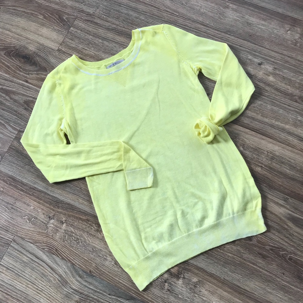 Lightweight yellow sweater